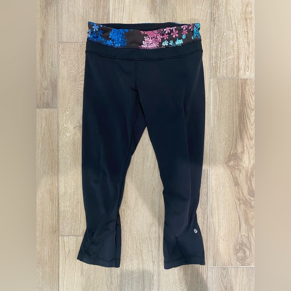 6 pairs of leggings (4 Lululemon, 1 Alo, 1 Gymshark) - sold together - Picture 2 of 16